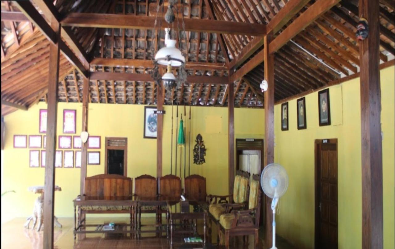 Nara Homestay Syariah Mangunan Esterno foto